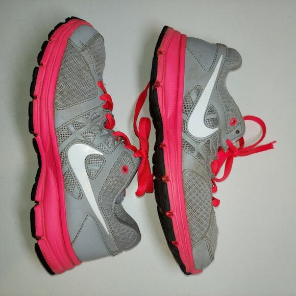 Nike Relentless2 Womans 7.5 Sneaker Running Shoe Pink Gray Logo light weight - Picture 7 of 12